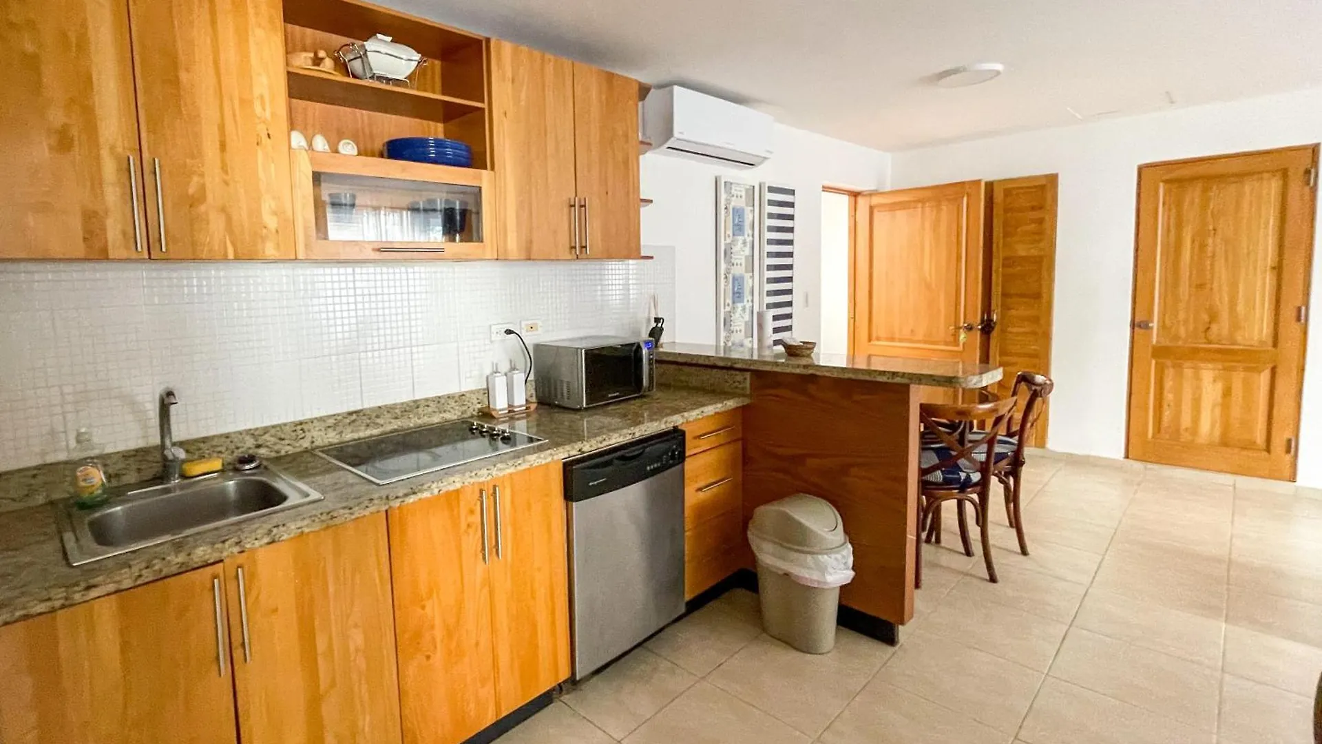 2Br Beachfront Cadaques Caribe Bayahibe 0*,